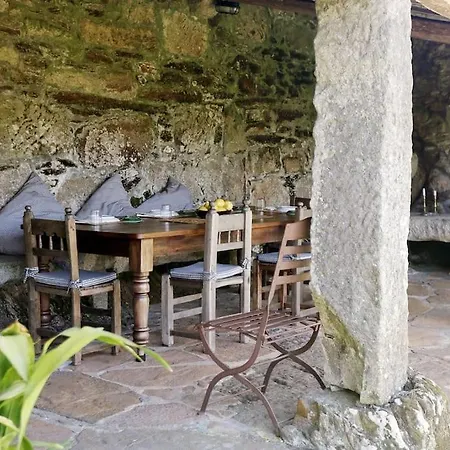 Fee4me O' Pepito 1743 Abbot's House *